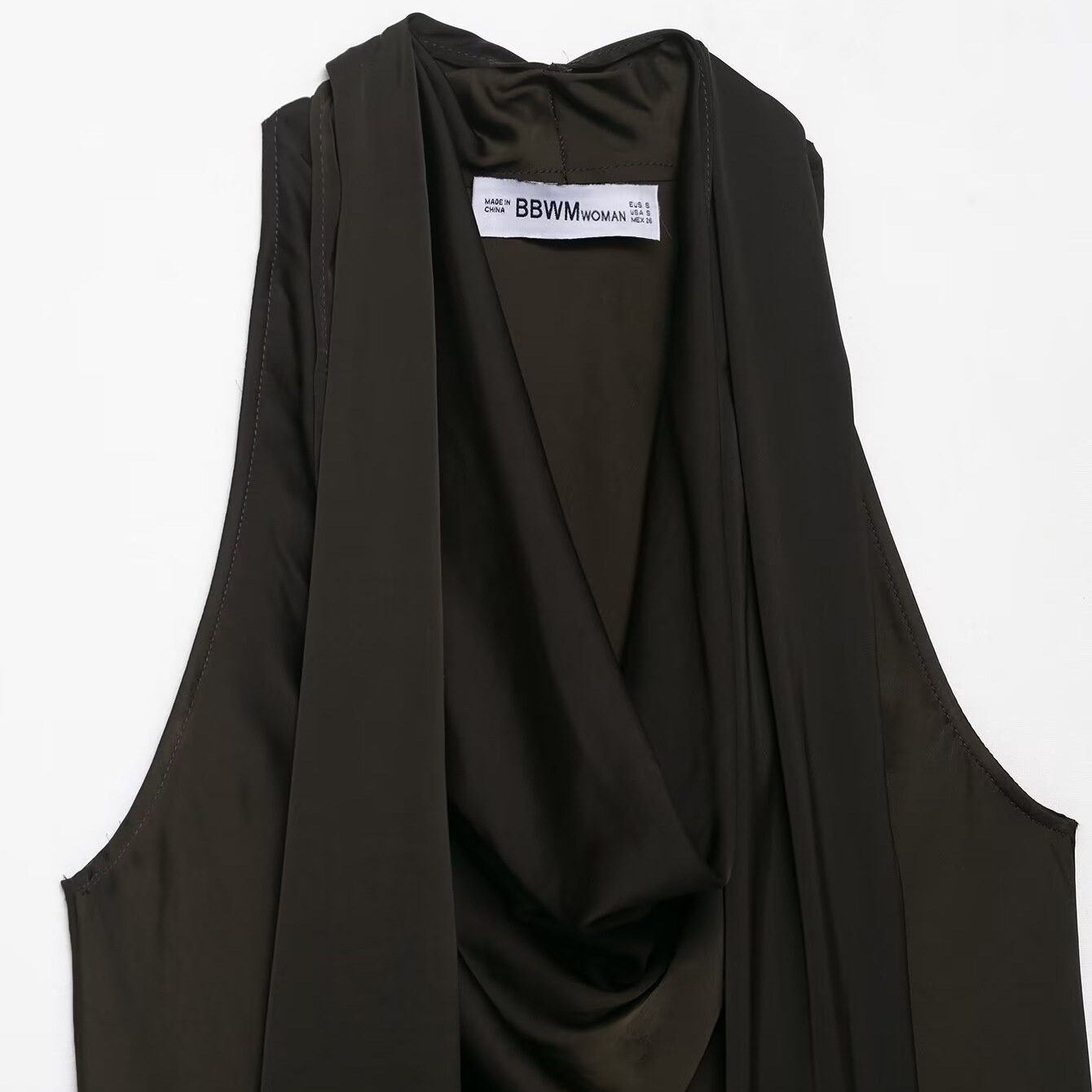 Camicetta in raso con nappina - Top in stile europeo KUN-00105