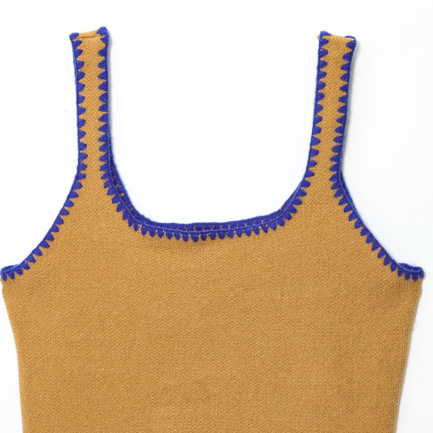 Maglia da donna a blocchi di colore ricamata KUN-00110