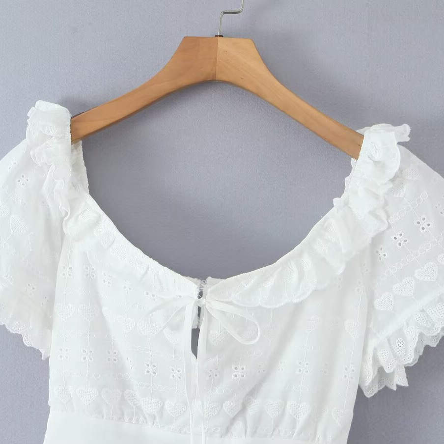 Vestido bordado con espalda descubierta y patchwork de encaje KUN-00110