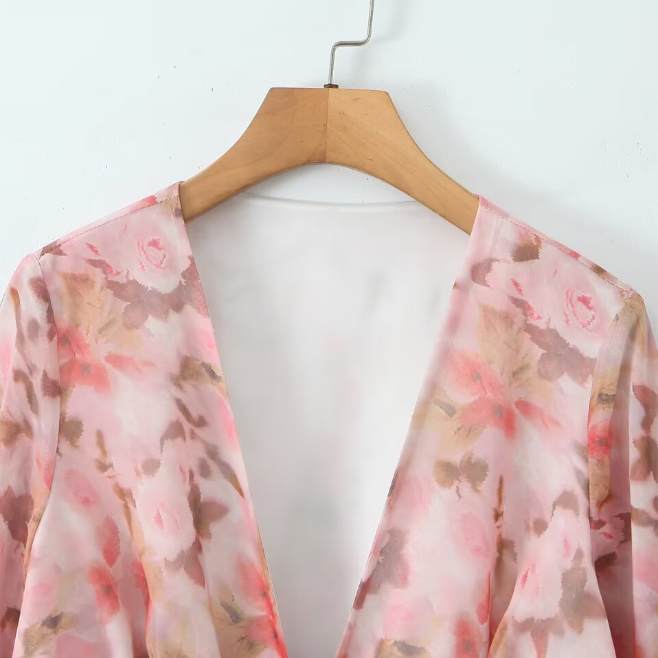 Floral Print Blouse Bell Sleeve Tie-Front Top KUN-00030