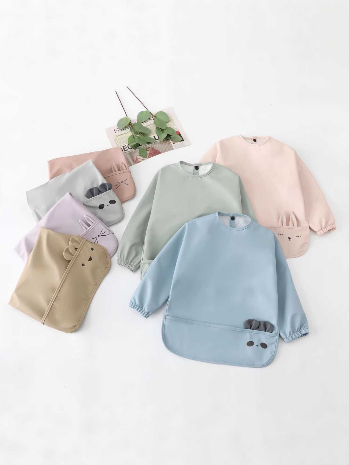 Long-Sleeve Baby Feeding Bib with Catch Pocket