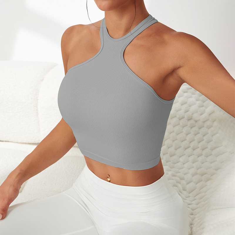 Shock-Absorbing Halter Neck Yoga Bra for Women with a Slimming Fit