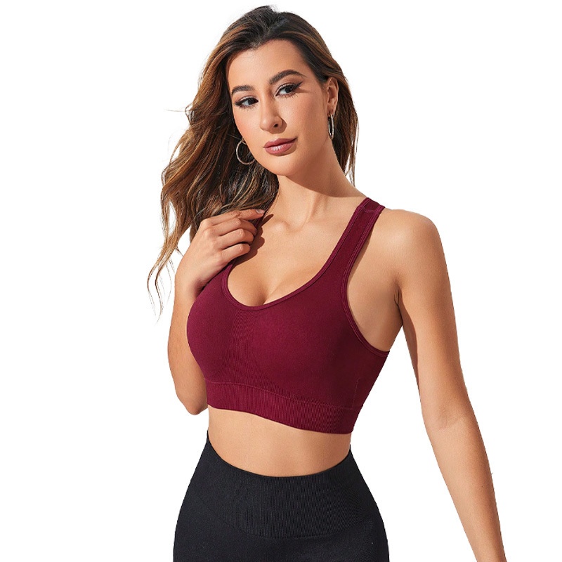 Shock-Absorbing Push-Up Sports Bra for Women with a Slimming Fit