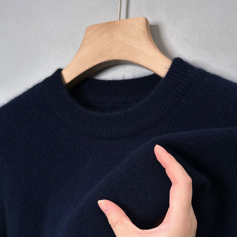 Men's Classic Crewneck Knit Sweater