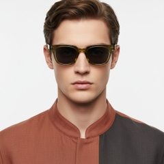 BS2503-0188_Green_Rectangular_Plastic_Sunglasses_model