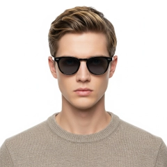 BS2503-0423_Black_Oval_Plastic_Sunglasses_model