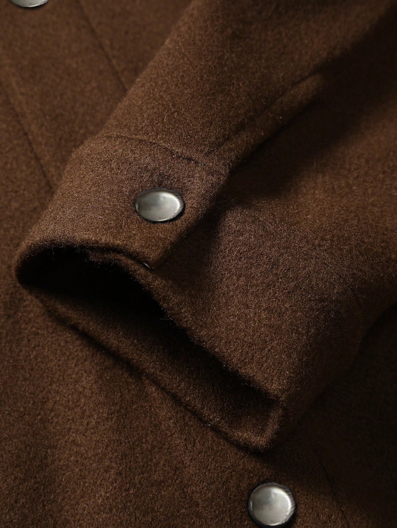 Men's Button-Up Long Sleeve Jacket with Chest Pockets