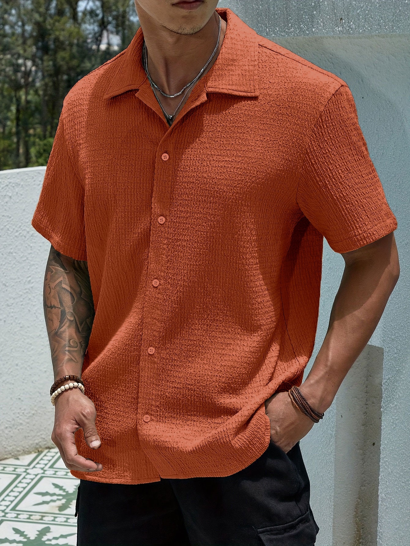 Men's Textured Cuban Collar Short Sleeve Button Up Shirt