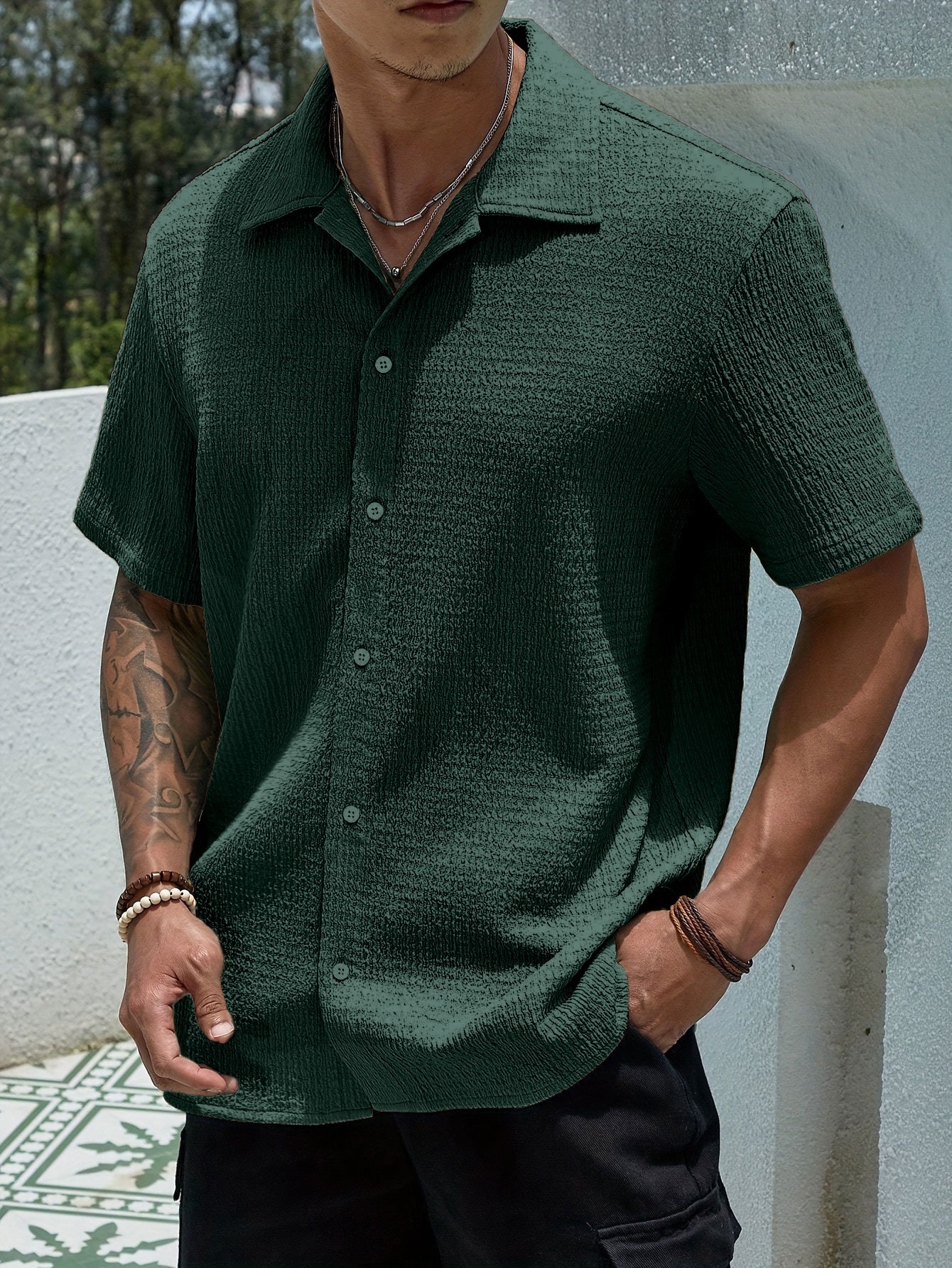 Men's Textured Cuban Collar Short Sleeve Button Up Shirt