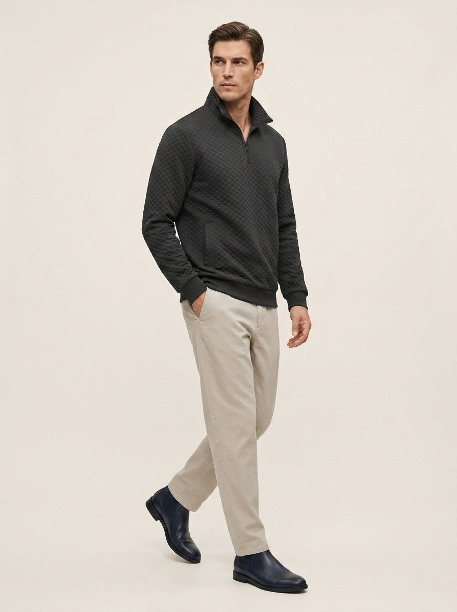 Men's Quilted Quarter-Zip Pullover with Contrast Collar