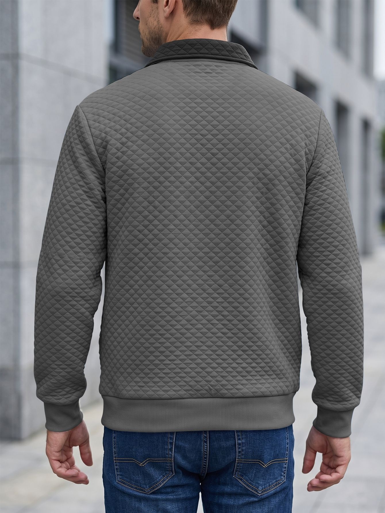 Men's Quilted Quarter-Zip Pullover with Contrast Collar