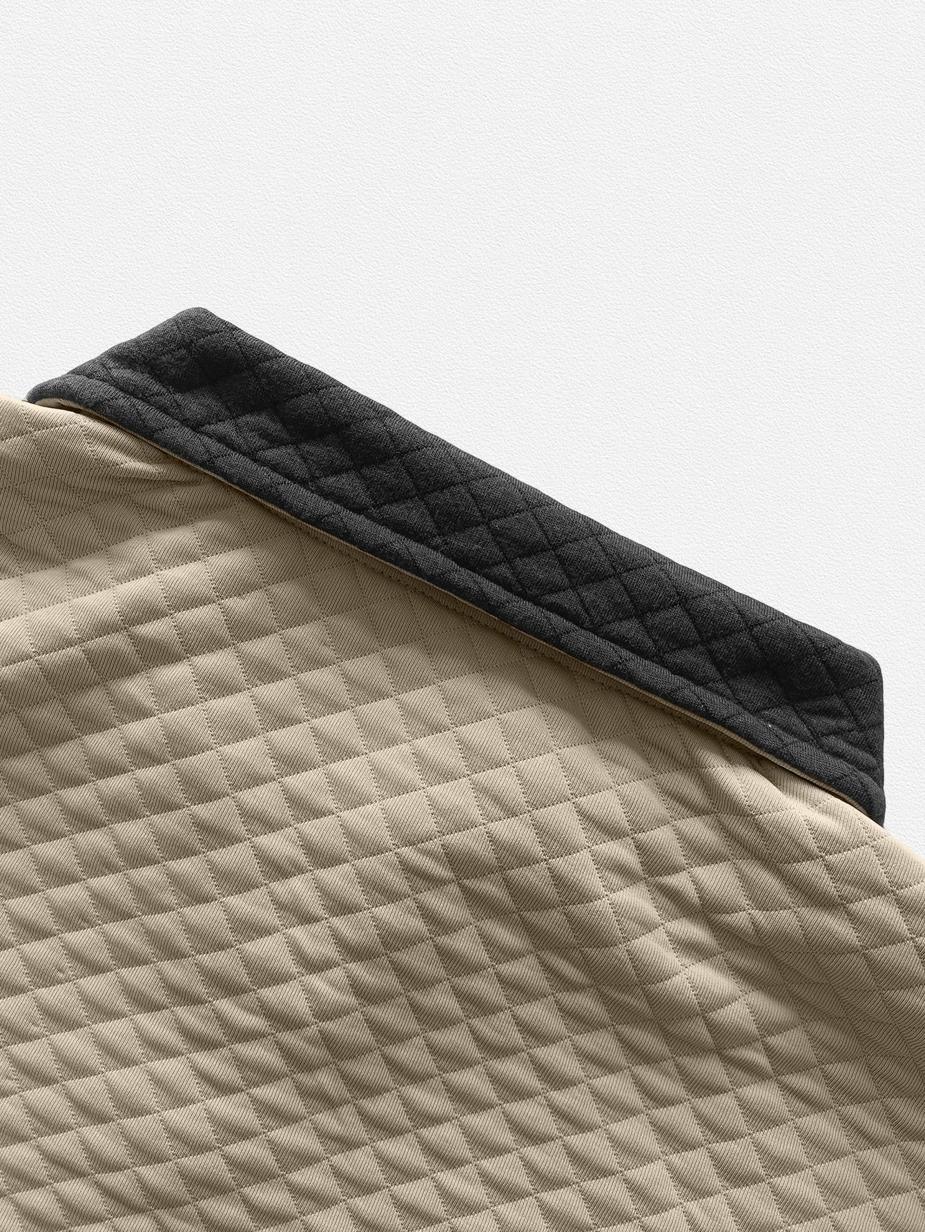 Men's Quilted Quarter-Zip Pullover with Contrast Collar