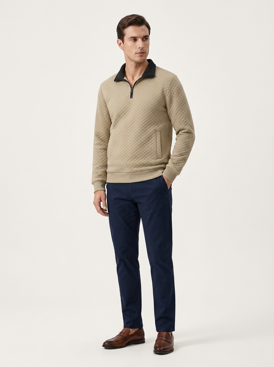 Men's Quilted Quarter-Zip Pullover with Contrast Collar