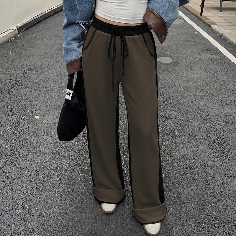 Women's Wide-Leg Contrast Side Stripe Sweatpants