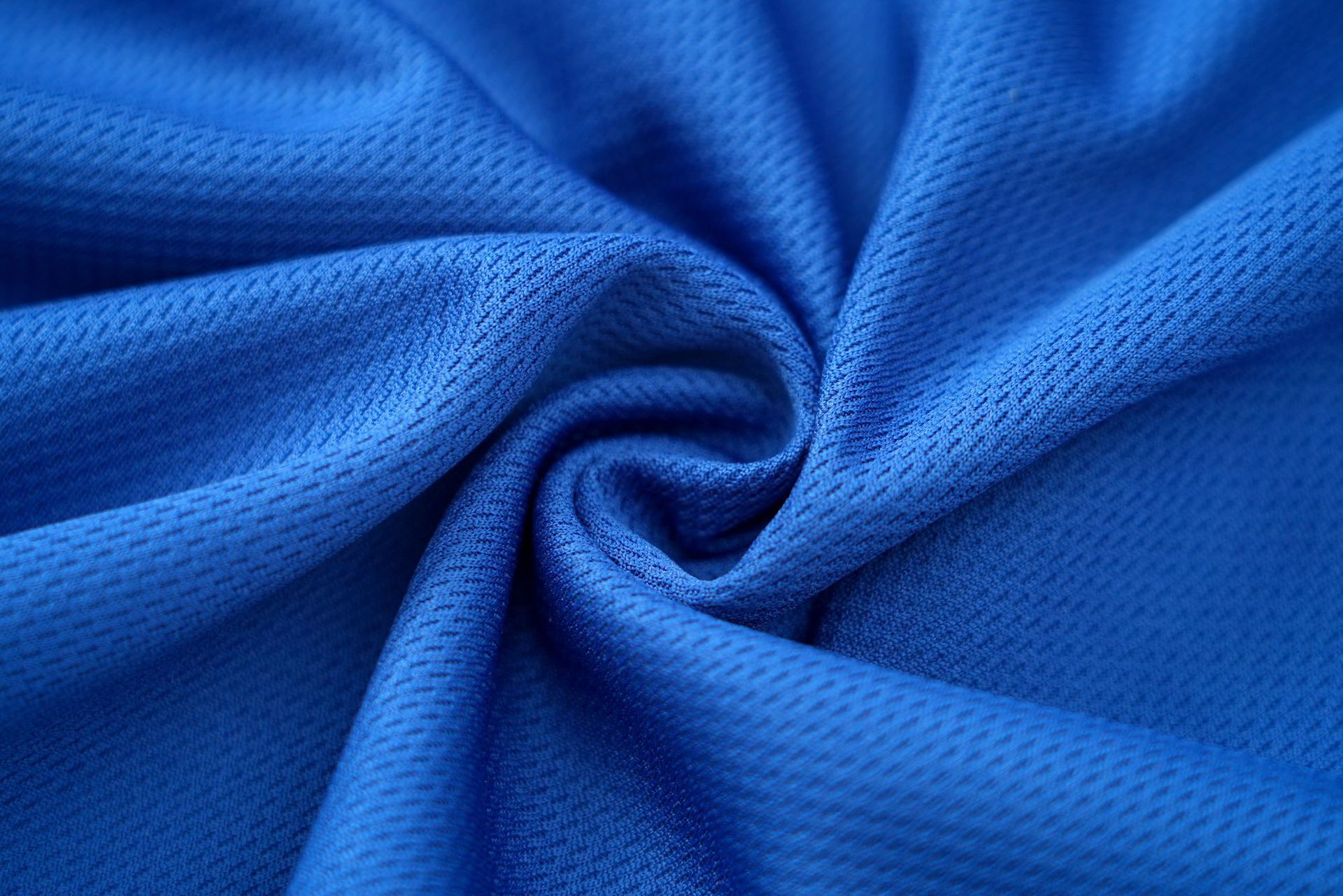 Loose Fit Summer Solid Training Shorts for Men: Quick-Drying Athletic Performance Gear