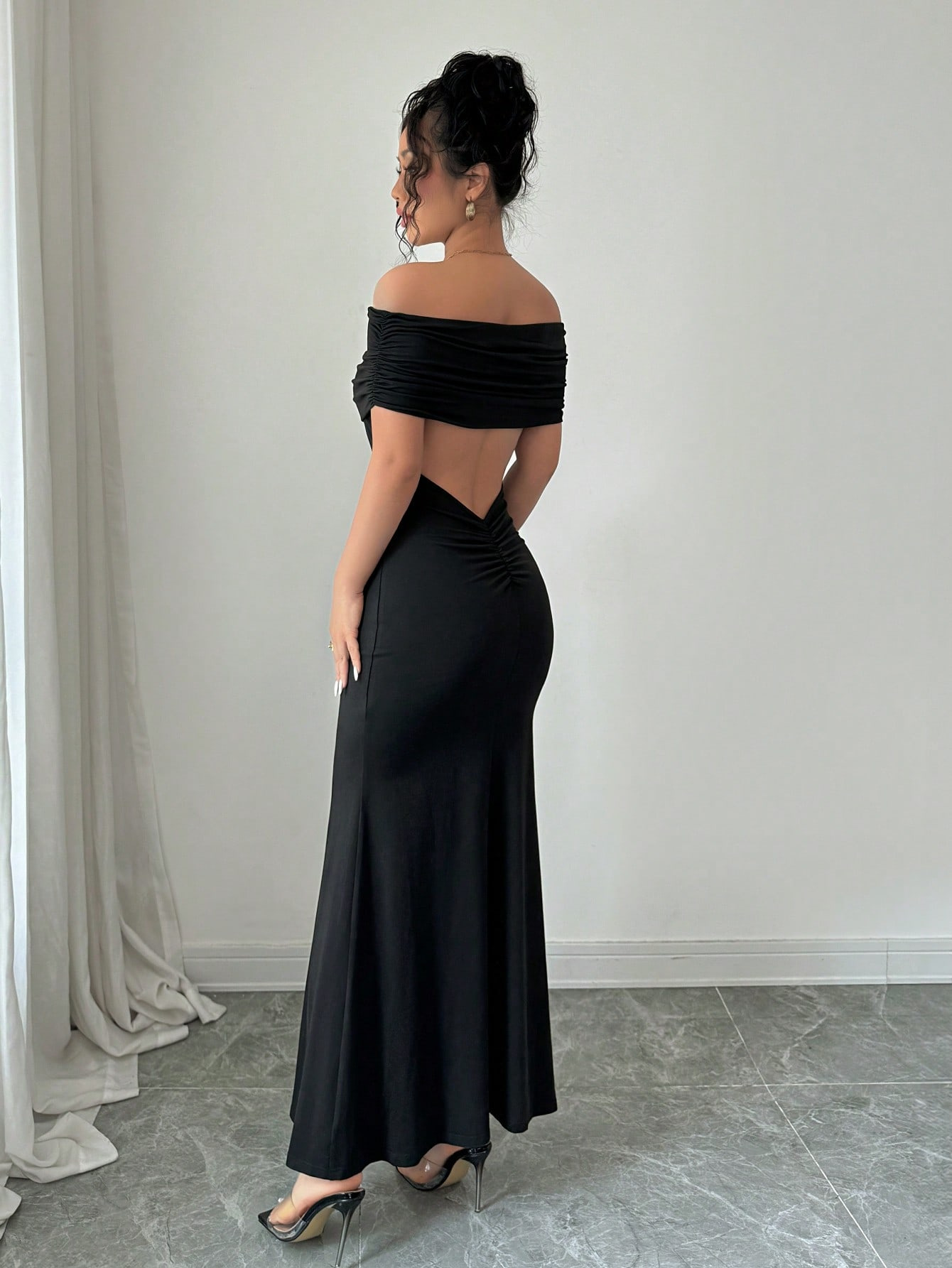 Women's Wear Sexy Crop Top Off-the-Shoulder Slim-Fit Bodycon Dress GWC-00001