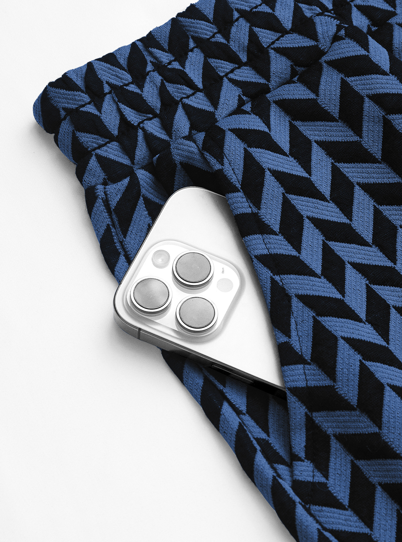 Men's Chevron Print Drawstring Casual Shorts