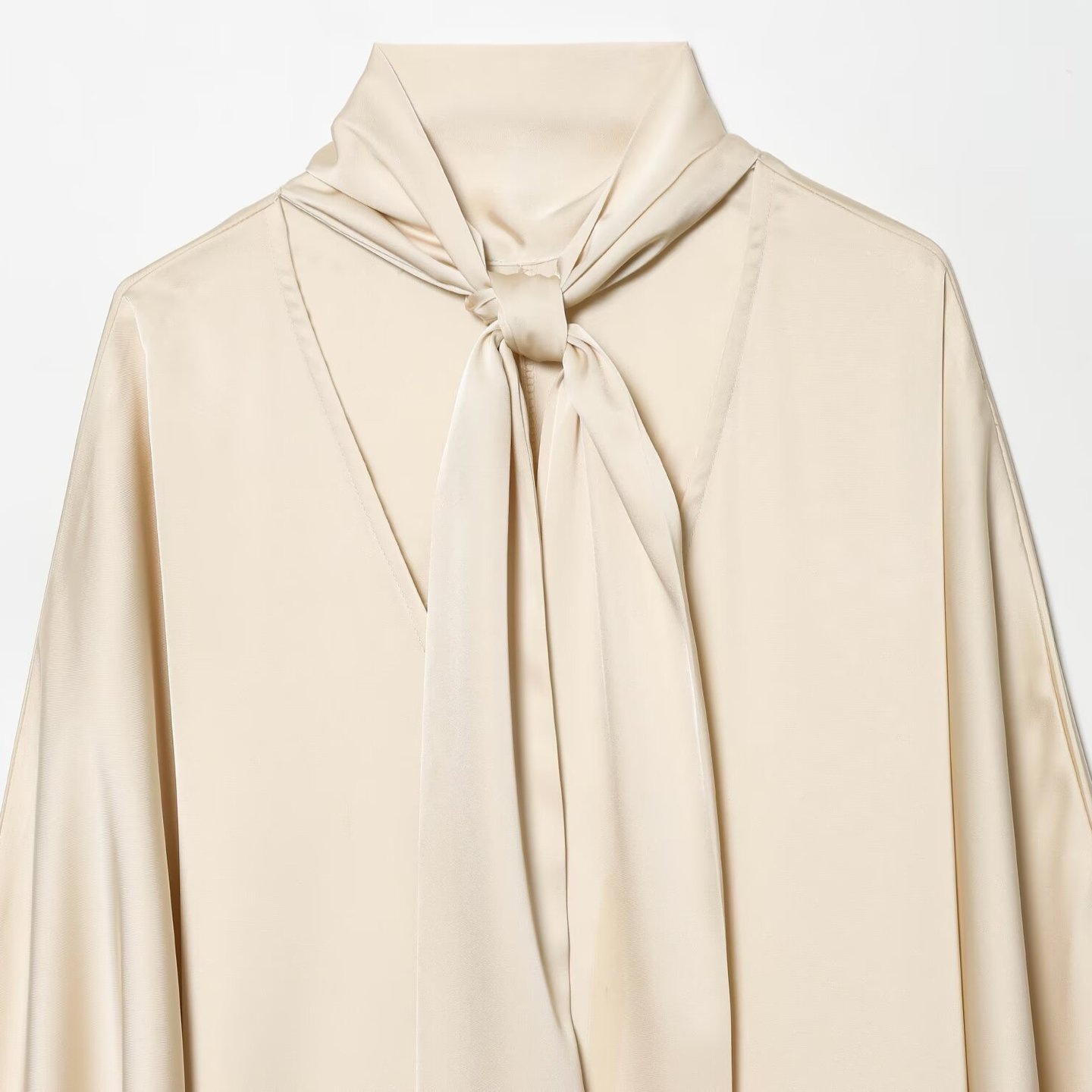 Midikleid in Seidenoptik - Elegantes Taillenband KUN-00115