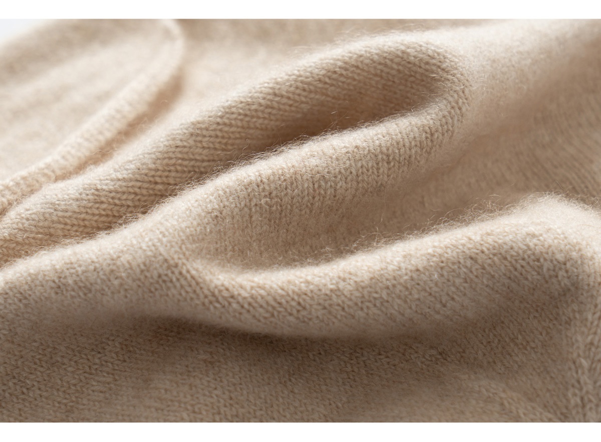Cashmere Fine Knit Roll-Edge Beanie Hat