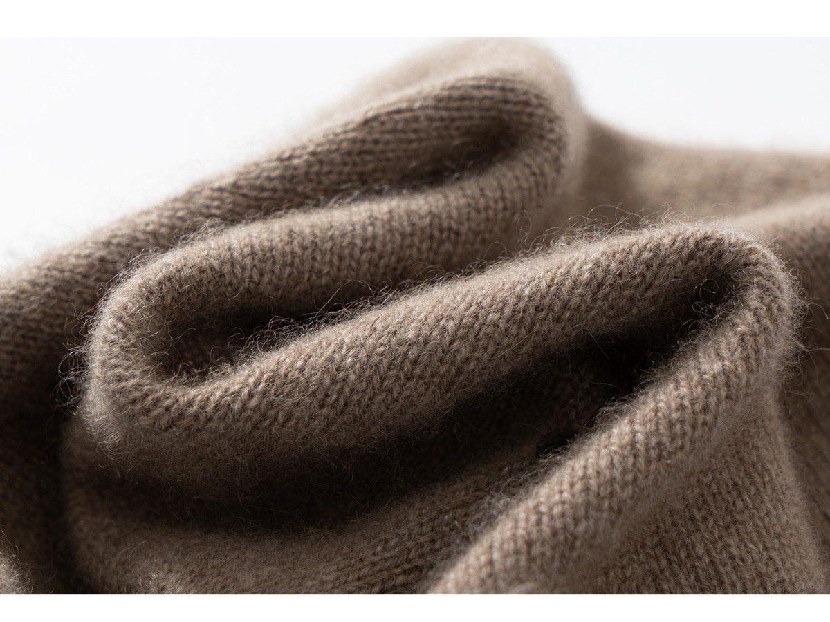 Cashmere Fine Knit Roll-Edge Beanie Hat
