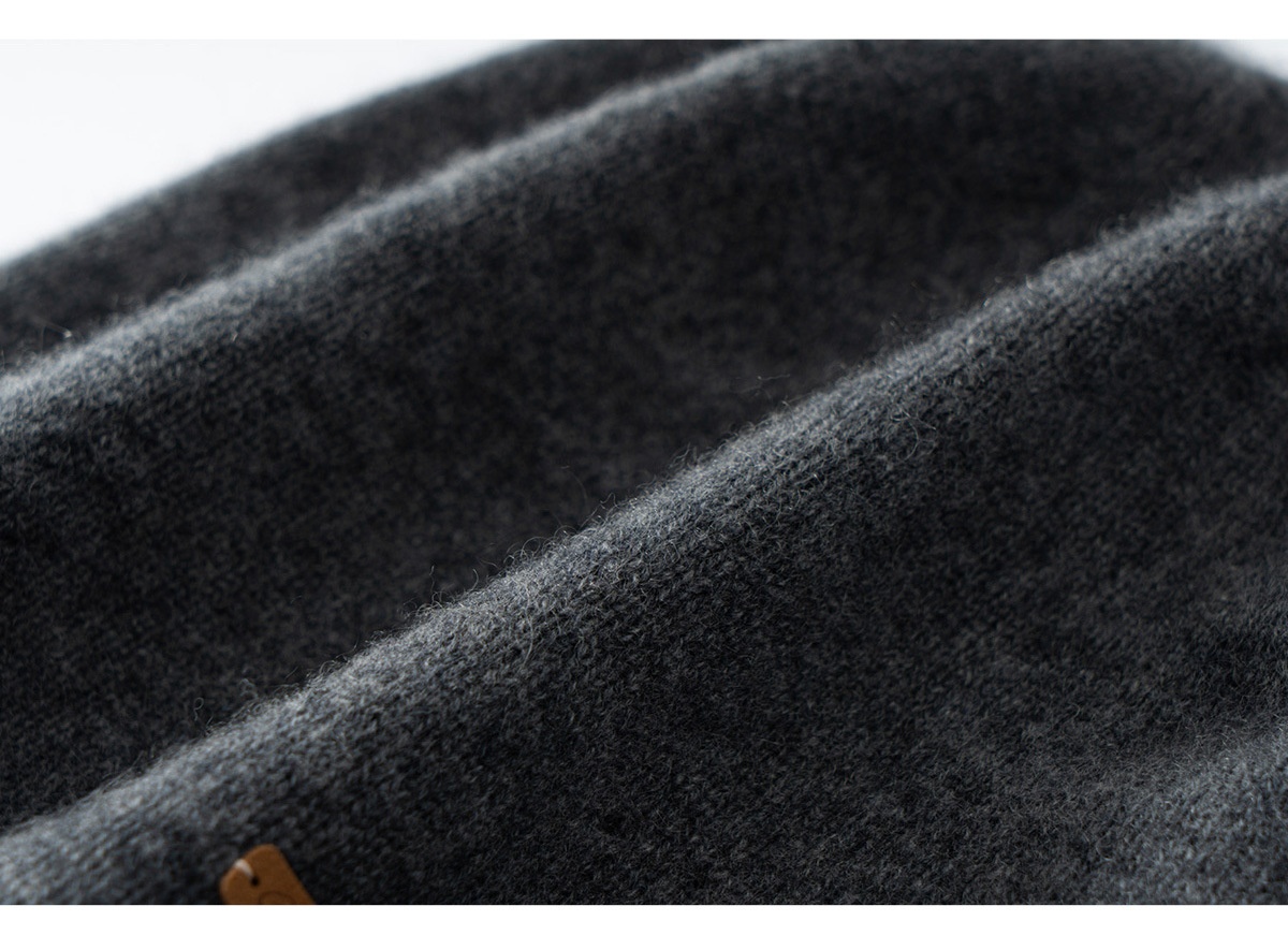 Cashmere Fine Knit Roll-Edge Beanie Hat