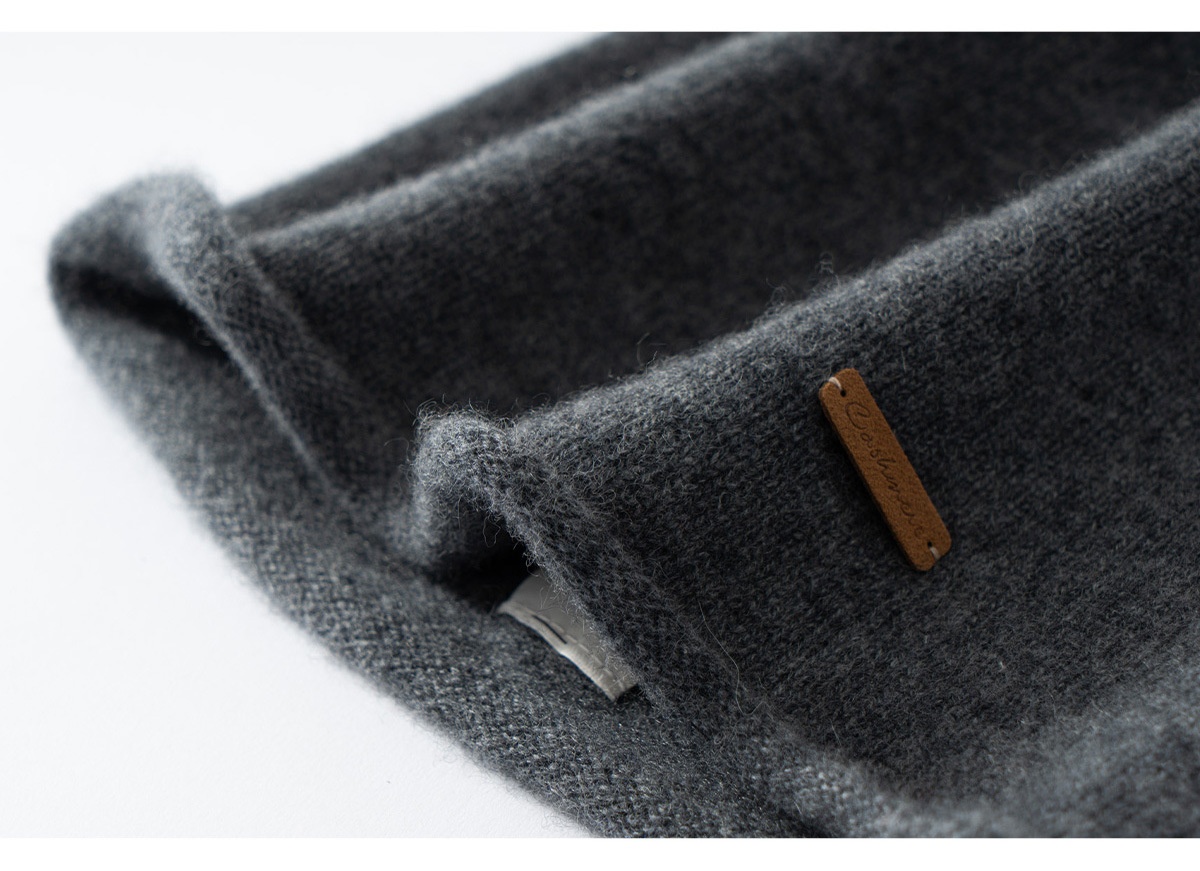 Cashmere Fine Knit Roll-Edge Beanie Hat