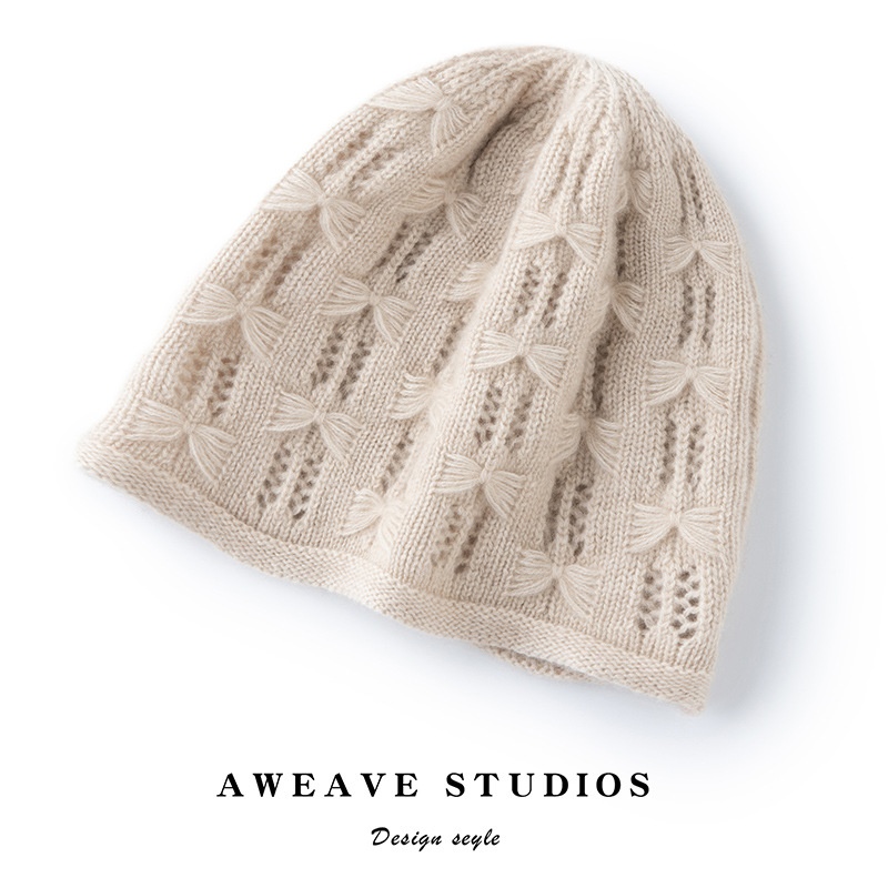 Cashmere Women's Textured Bow Knit Beanie Hat