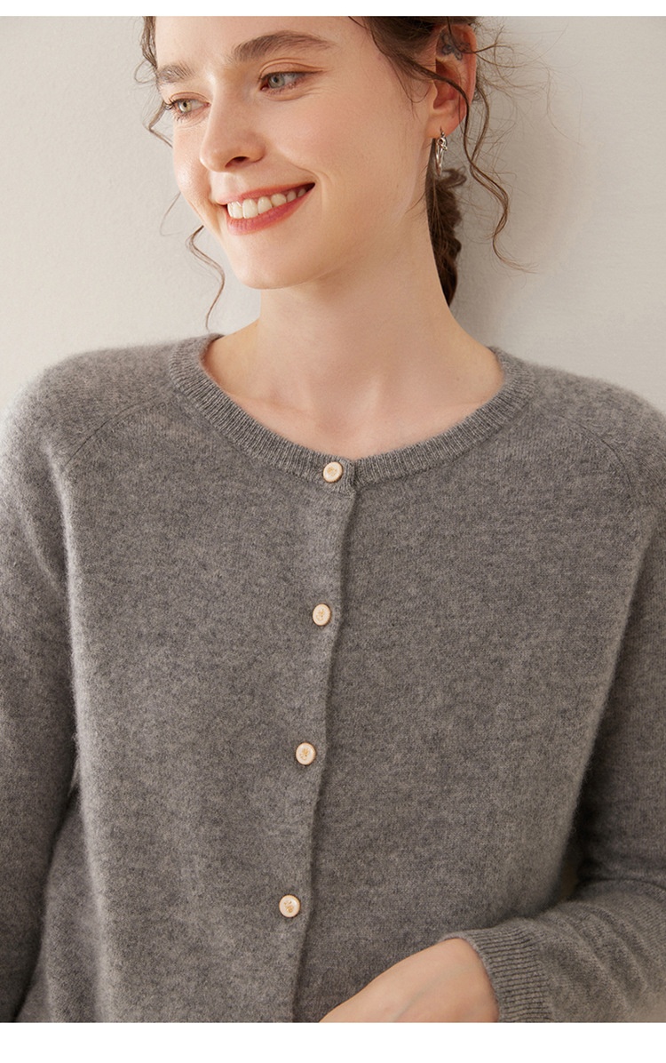 Cashmere Women's Crewneck Button-Down Cashmere Knit Cardigan