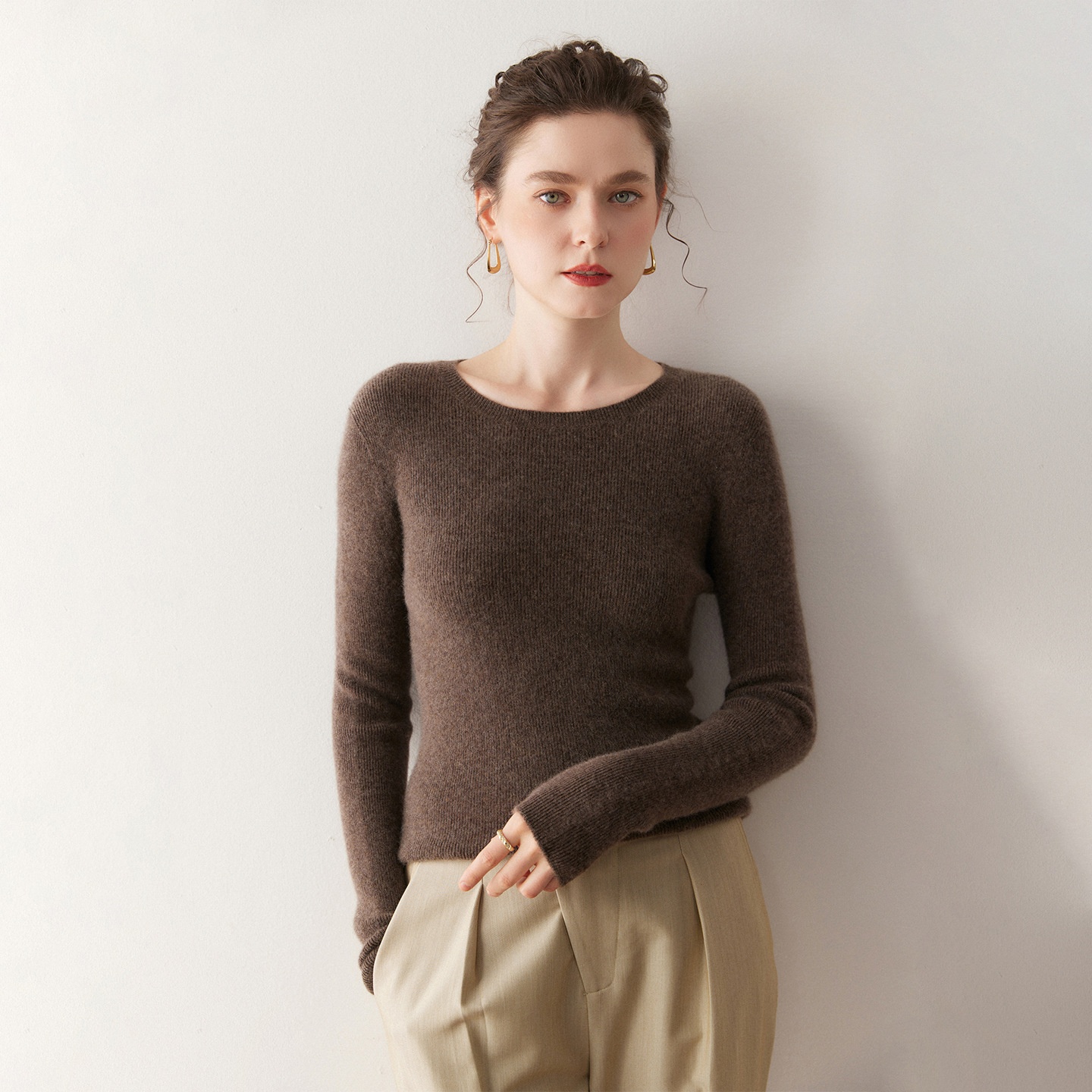 Cashmere Women's Crewneck Ribbed Long Sleeve Knit Sweater