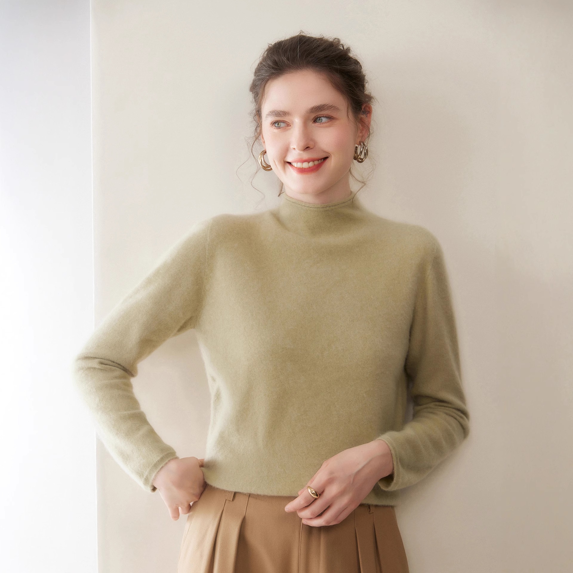 Cashmere Women's Mock Neck Cashmere Knit Long Sleeve Sweater