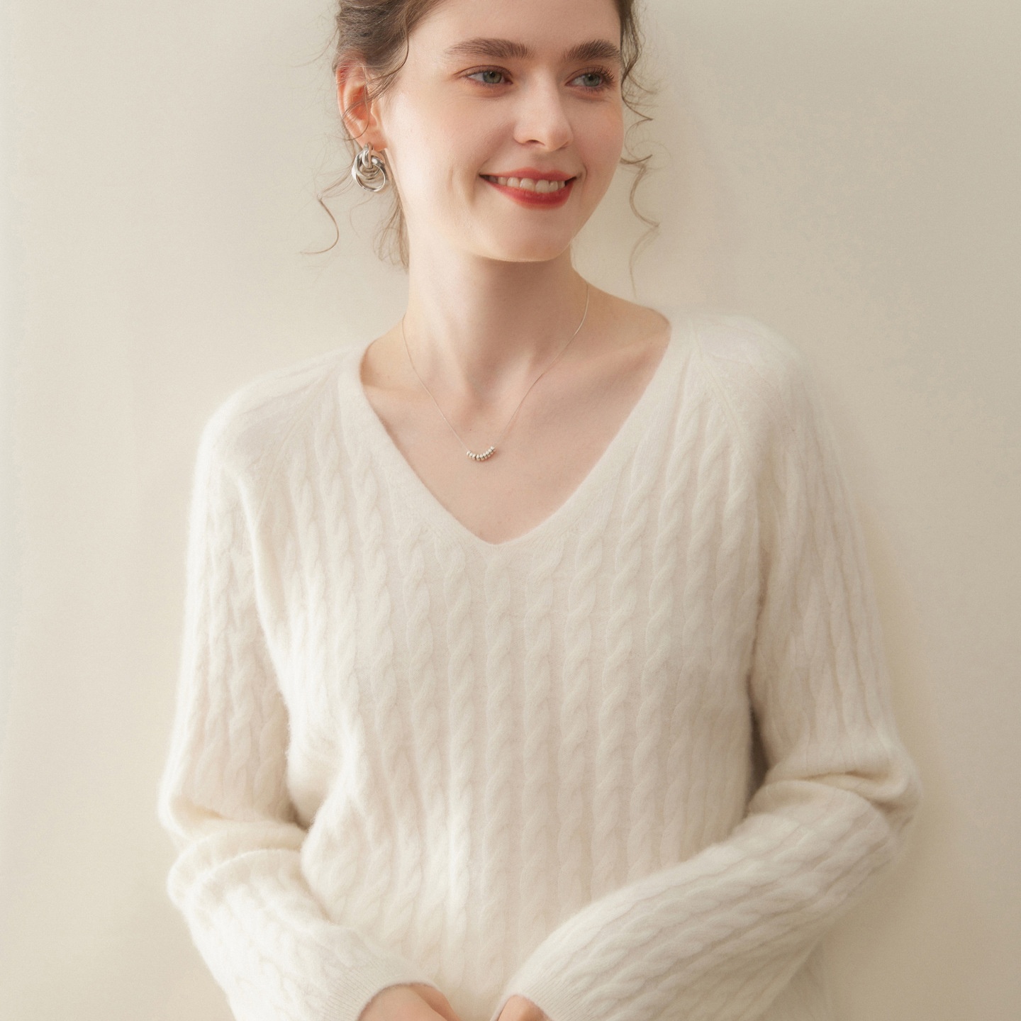 Cashmere Women's Cable Knit V-Neck Cashmere Long Sleeve Sweater