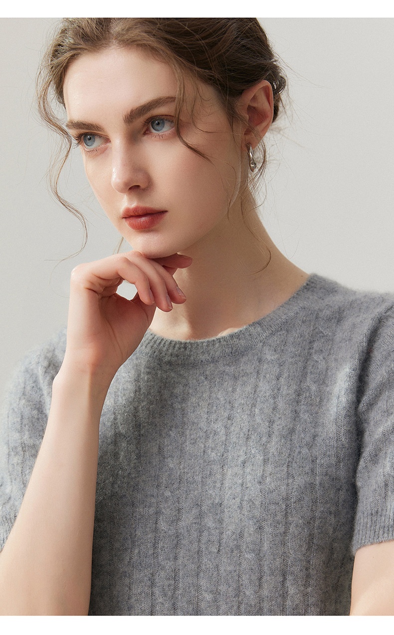 Women's Cable Knit Short Sleeve Crewneck Top