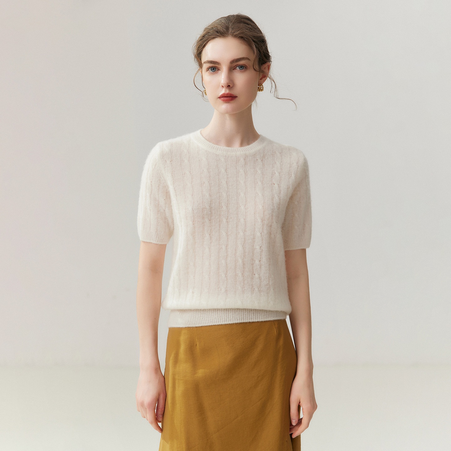 Women's Cable Knit Short Sleeve Crewneck Top