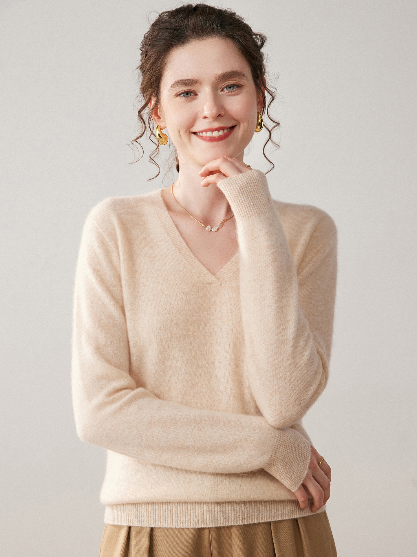 Cashmere Women's V-Neck Long Sleeve Cashmere Knit Sweater