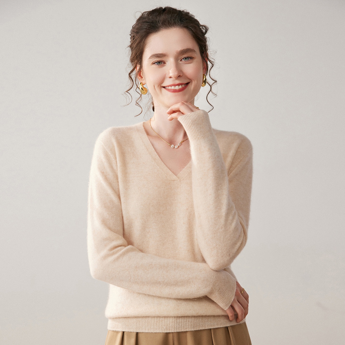 Cashmere Women's V-Neck Long Sleeve Cashmere Knit Sweater