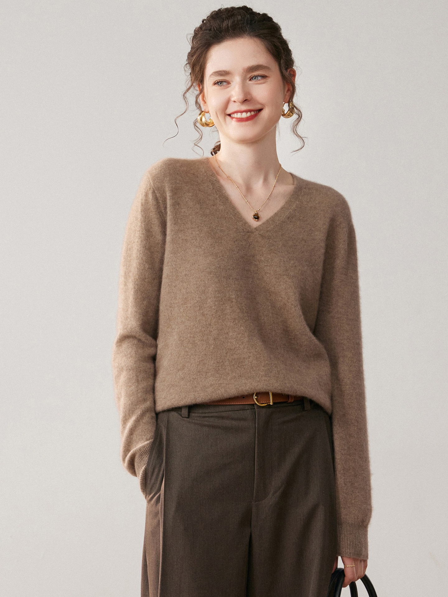 Cashmere Women's V-Neck Long Sleeve Cashmere Knit Sweater