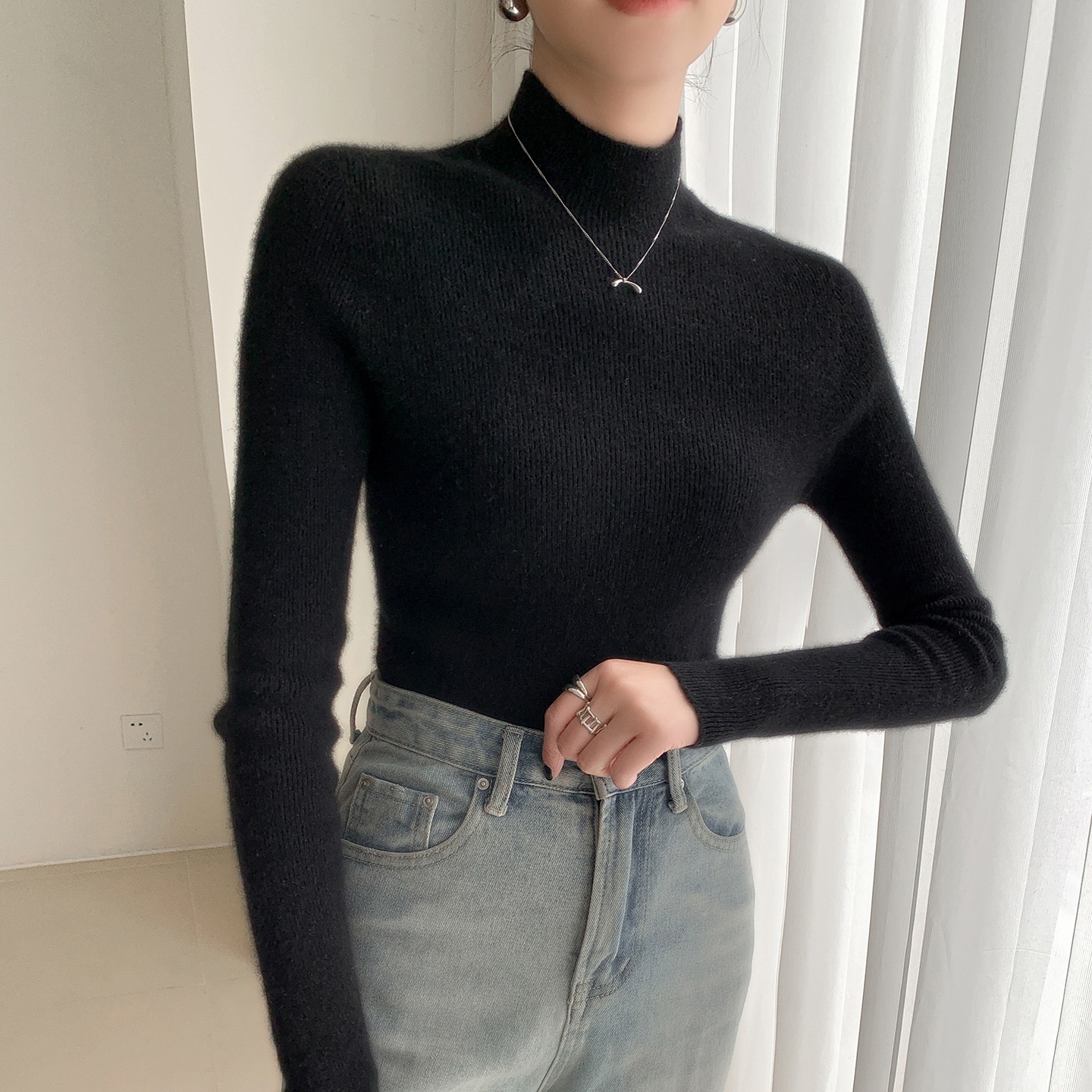 Women's Ribbed Mock Turtleneck Knit Sweater