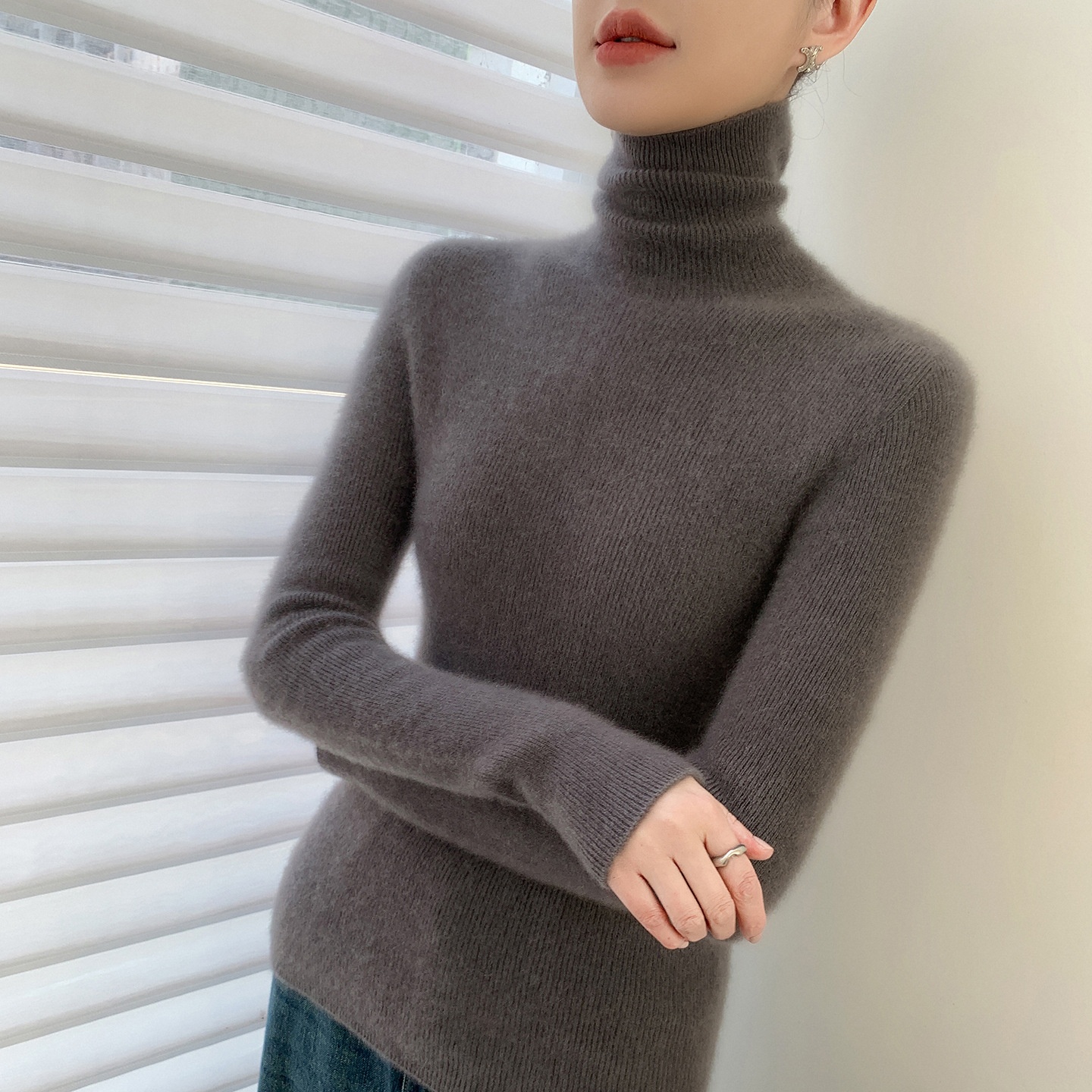 Women's Ribbed Knit Turtleneck Sweater