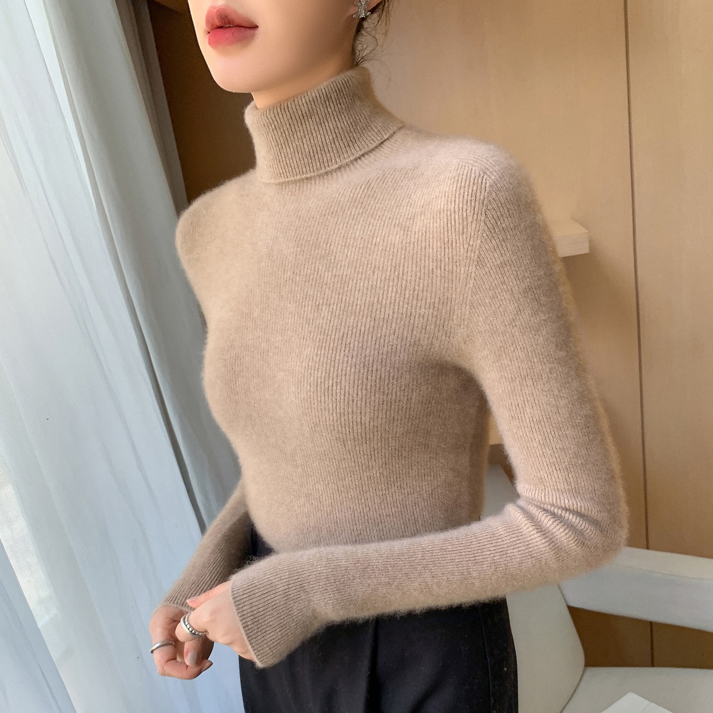 Women's Ribbed Knit Turtleneck Sweater
