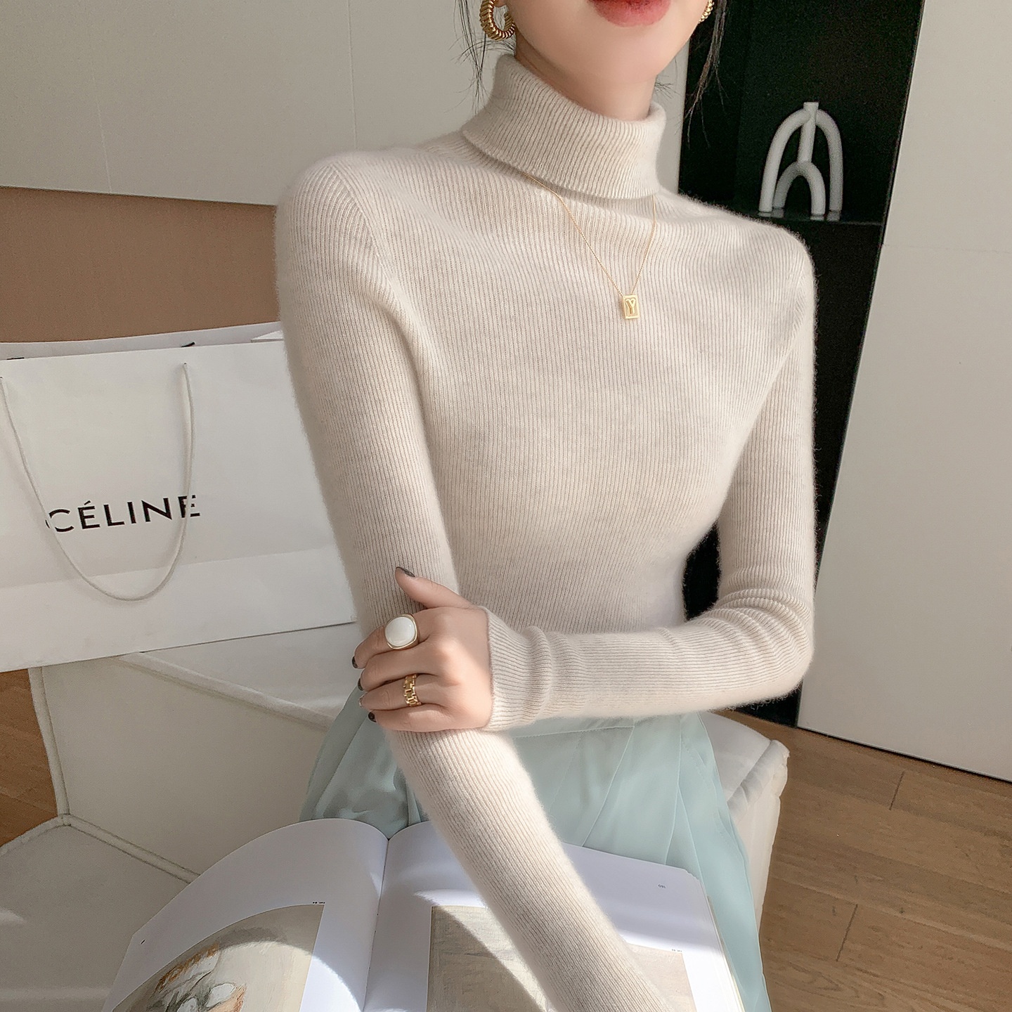 Women's Ribbed Knit Turtleneck Sweater