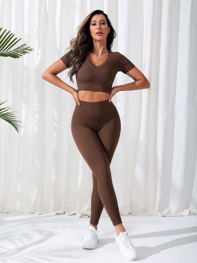 Slim-Fit Quick-Dry High-Waisted Yoga Leggings Set for Women with Sexy Hip-Lifting Effect