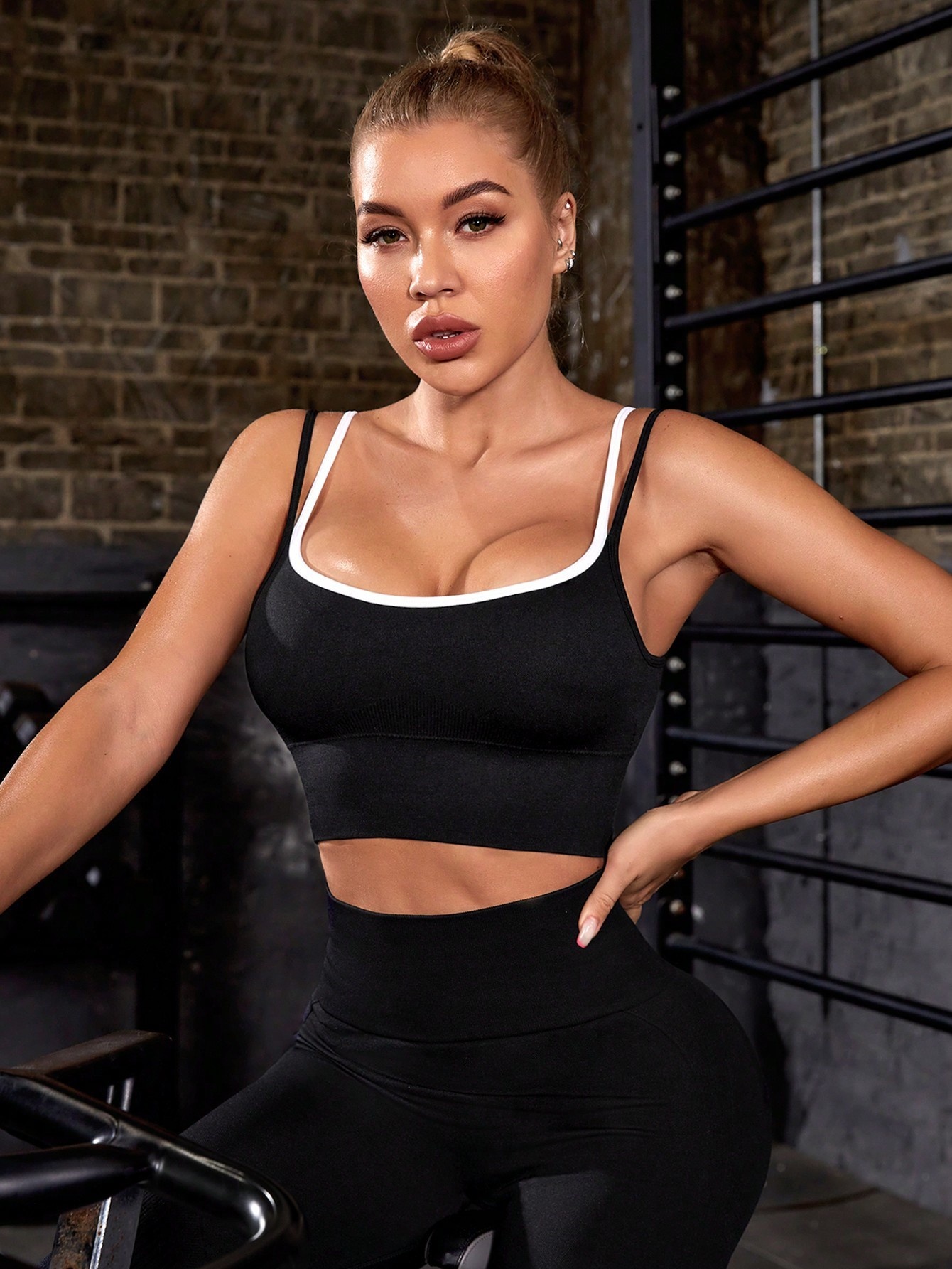 Double-Strap Color-Blocked Slimming Quick-Dry Shock-Absorbing Sports Bra for Women