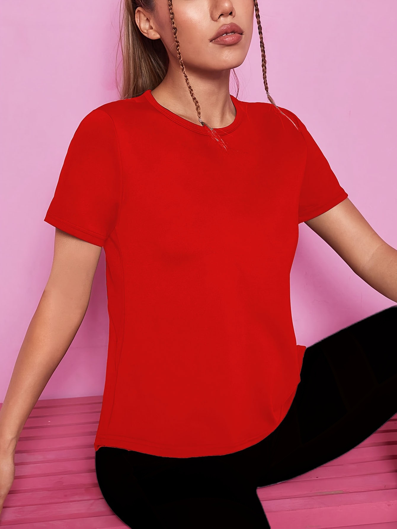 Loose Fit Quick-Dry Backless Mesh Yoga T-Shirt with Slimming Effect for Women