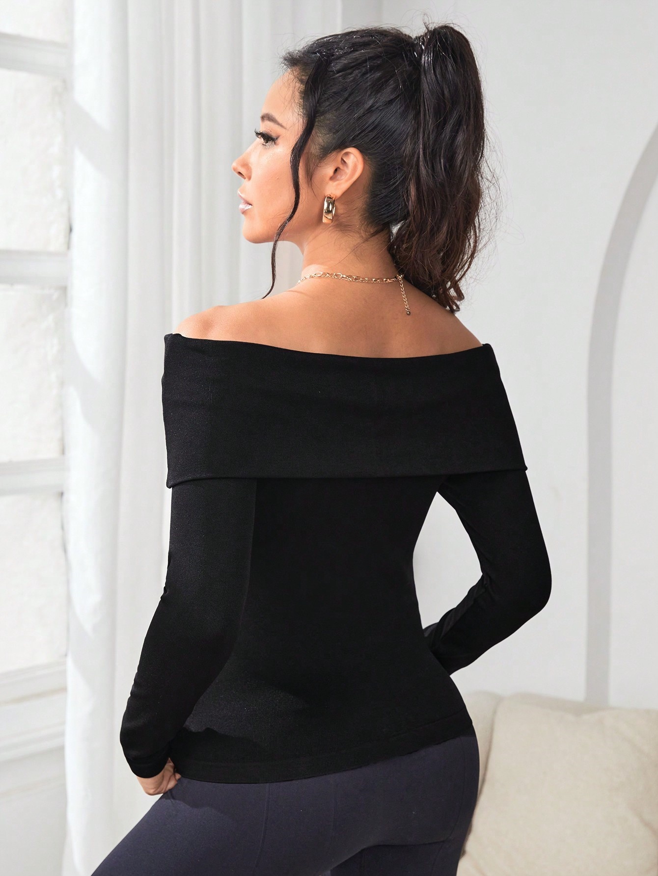 Off-Shoulder Sexy S-Shape Slimming Quickdry Yoga Tee for Women