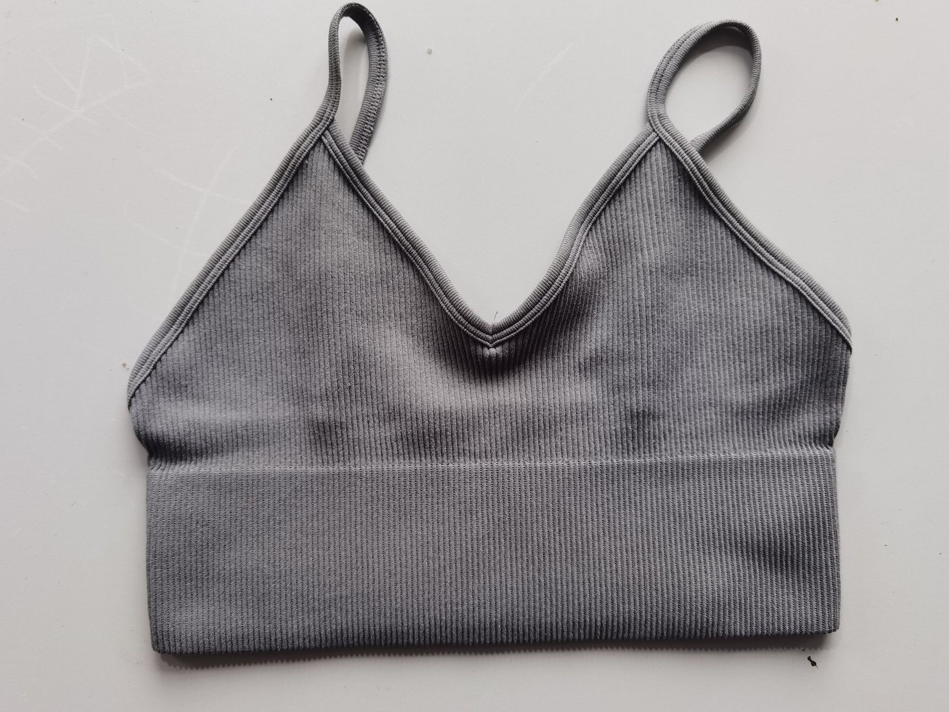 Sexy Ribbed Quick-Dry Slimming Yoga Tank Top with S-Shape Fit for Women (without pads)