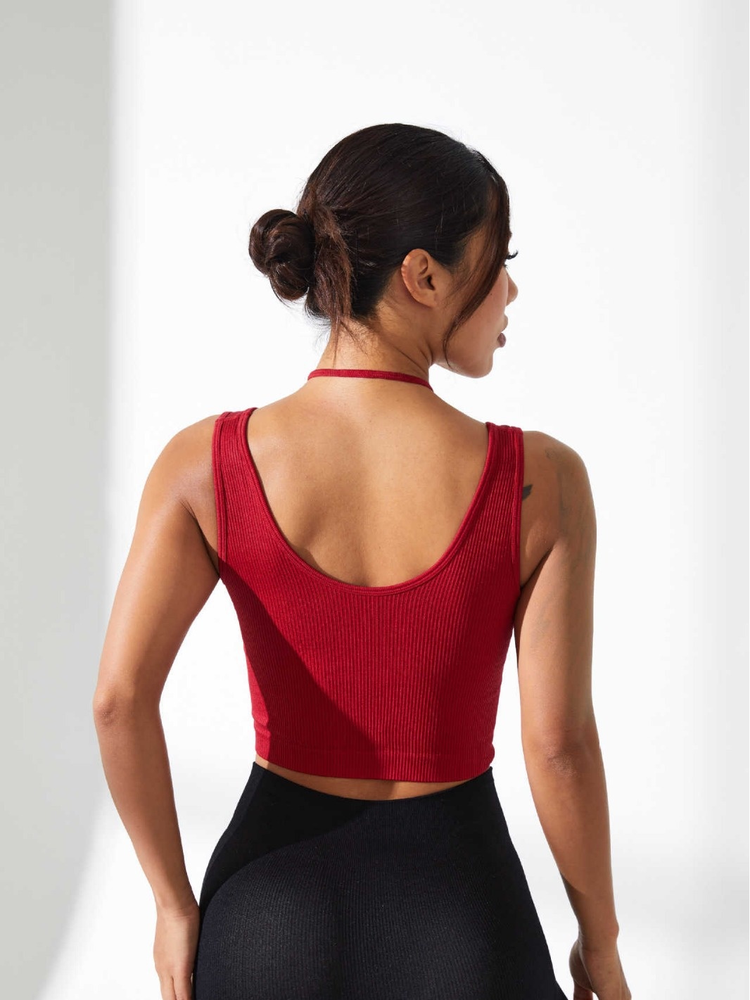 Shock-Absorbing S-Shape Slim Fit Quickdry Breathable Vest for Women (without pads)