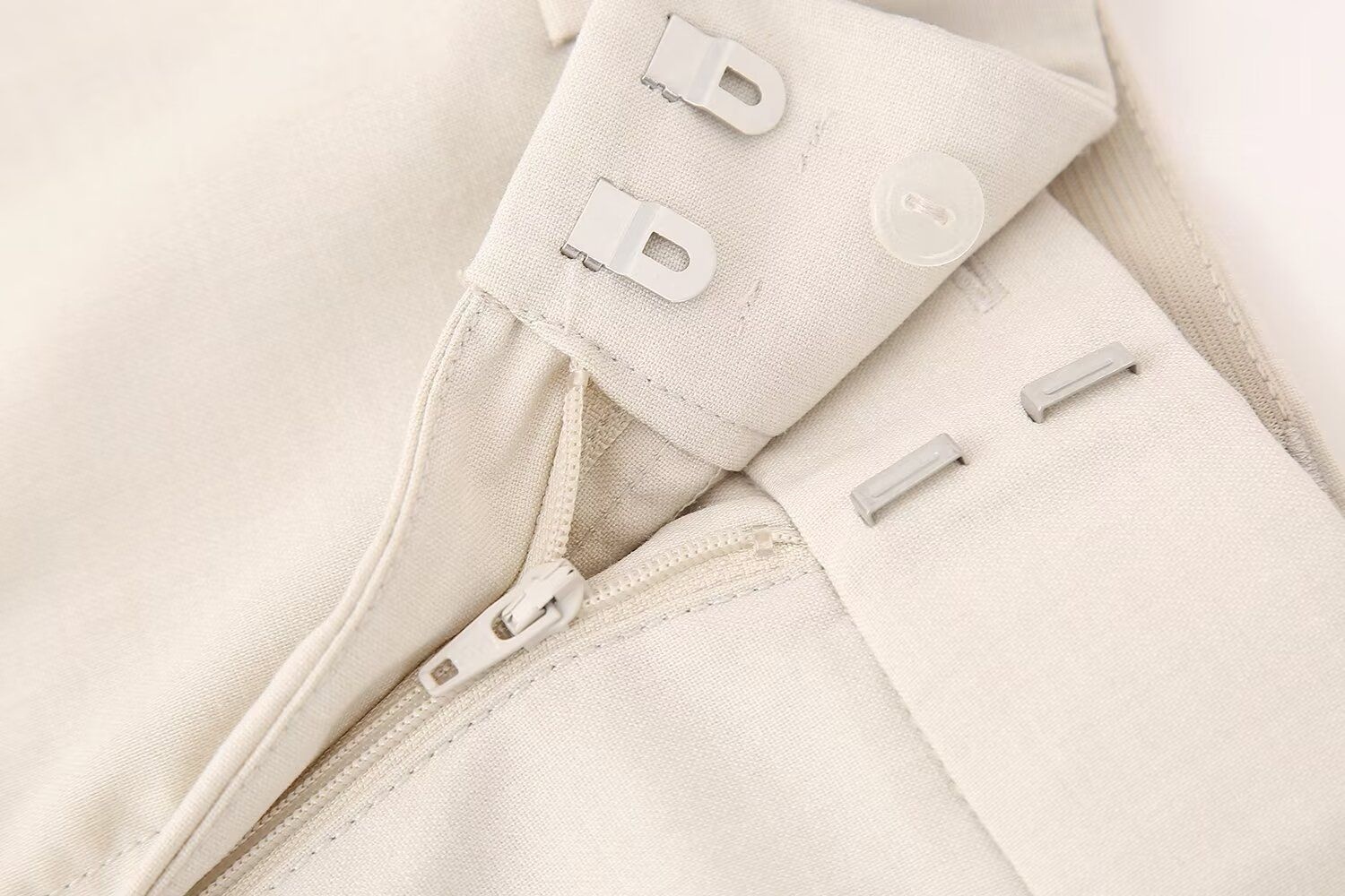 Pantaloni corti da donna a vita alta - Pantaloni eleganti casual