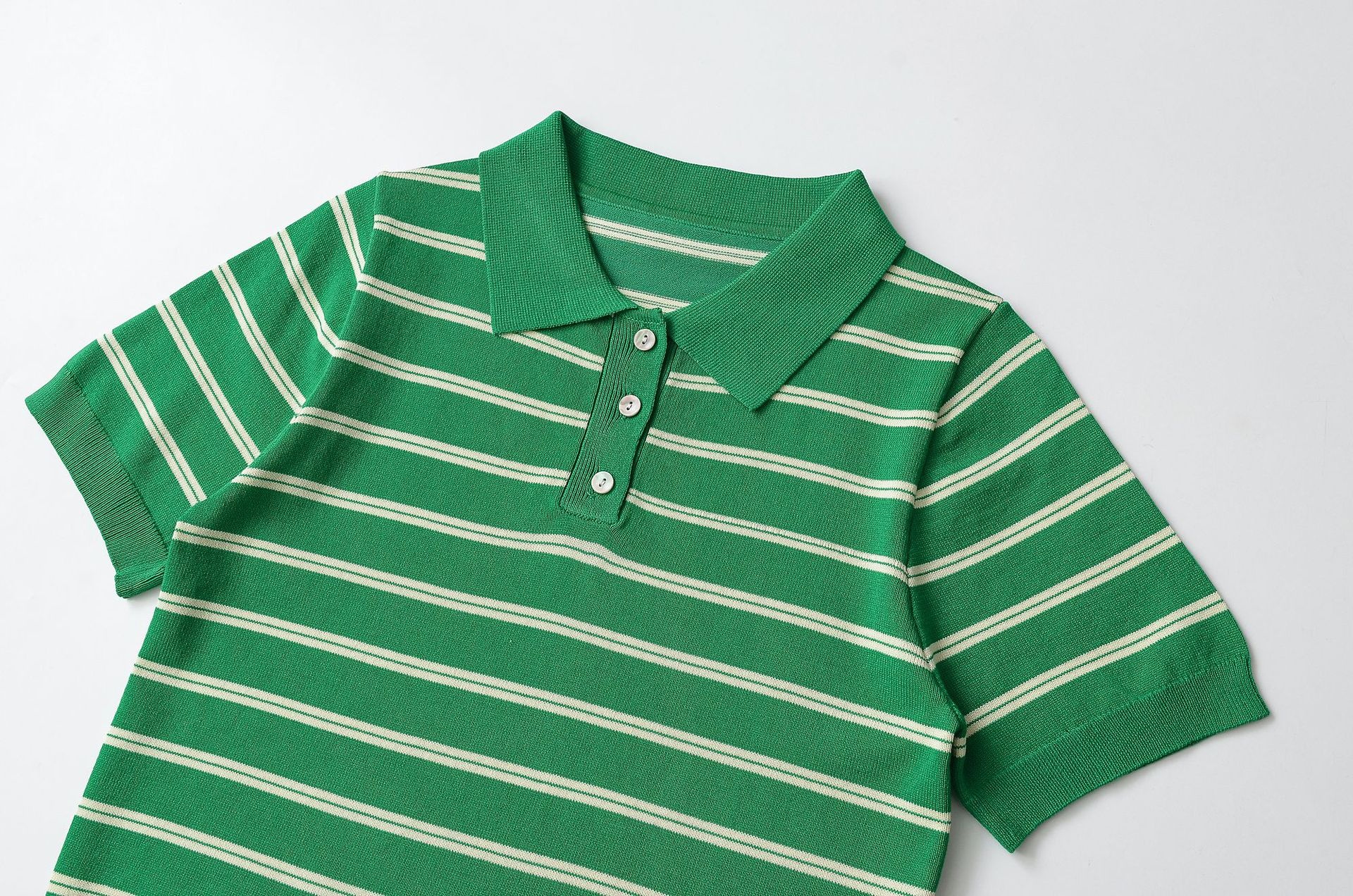 Polo da donna a righe in maglia - Top casual a maniche corte