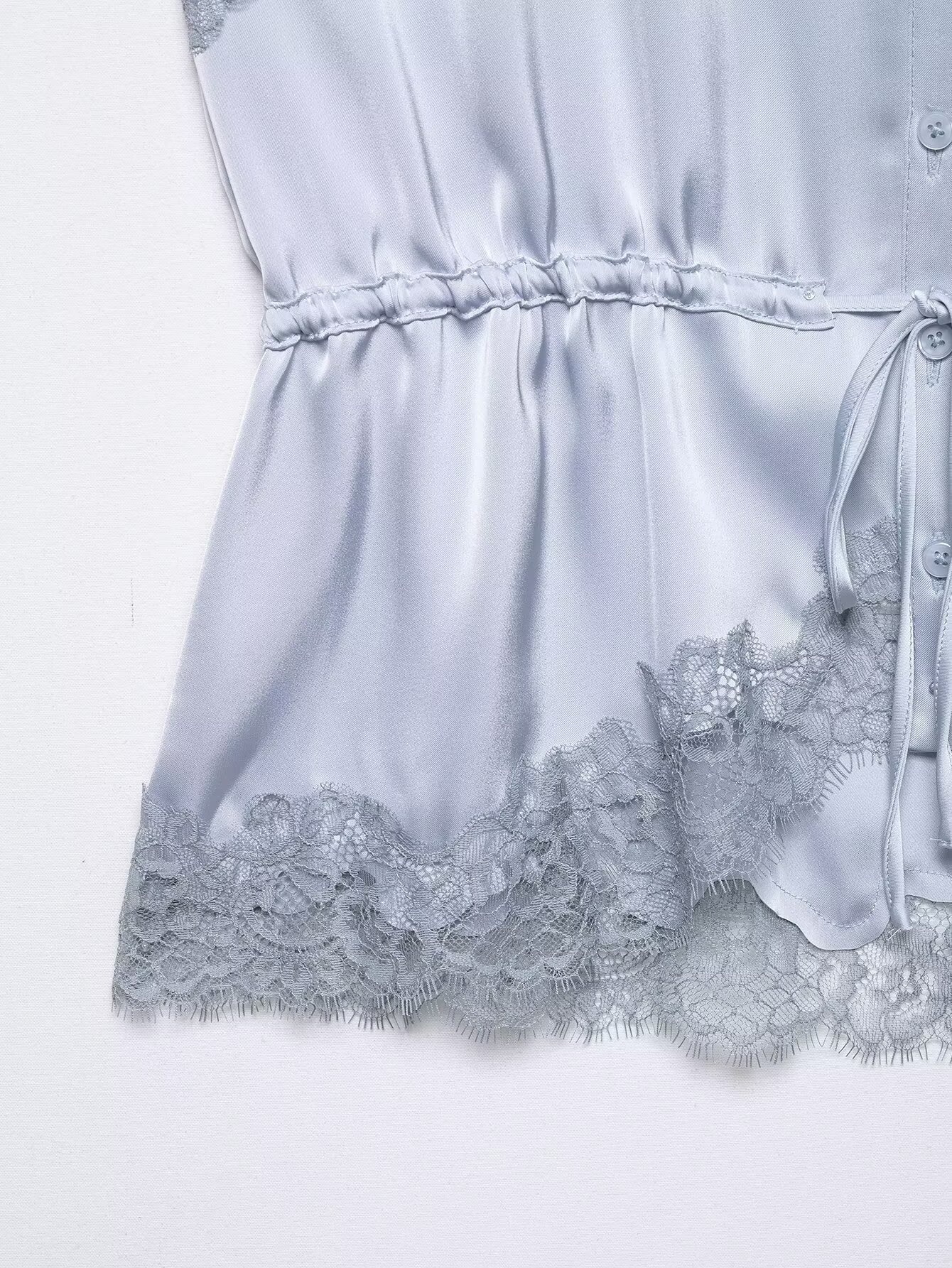 Elegante top a canotta in raso e pizzo - Spalline regolabili e scollo a V