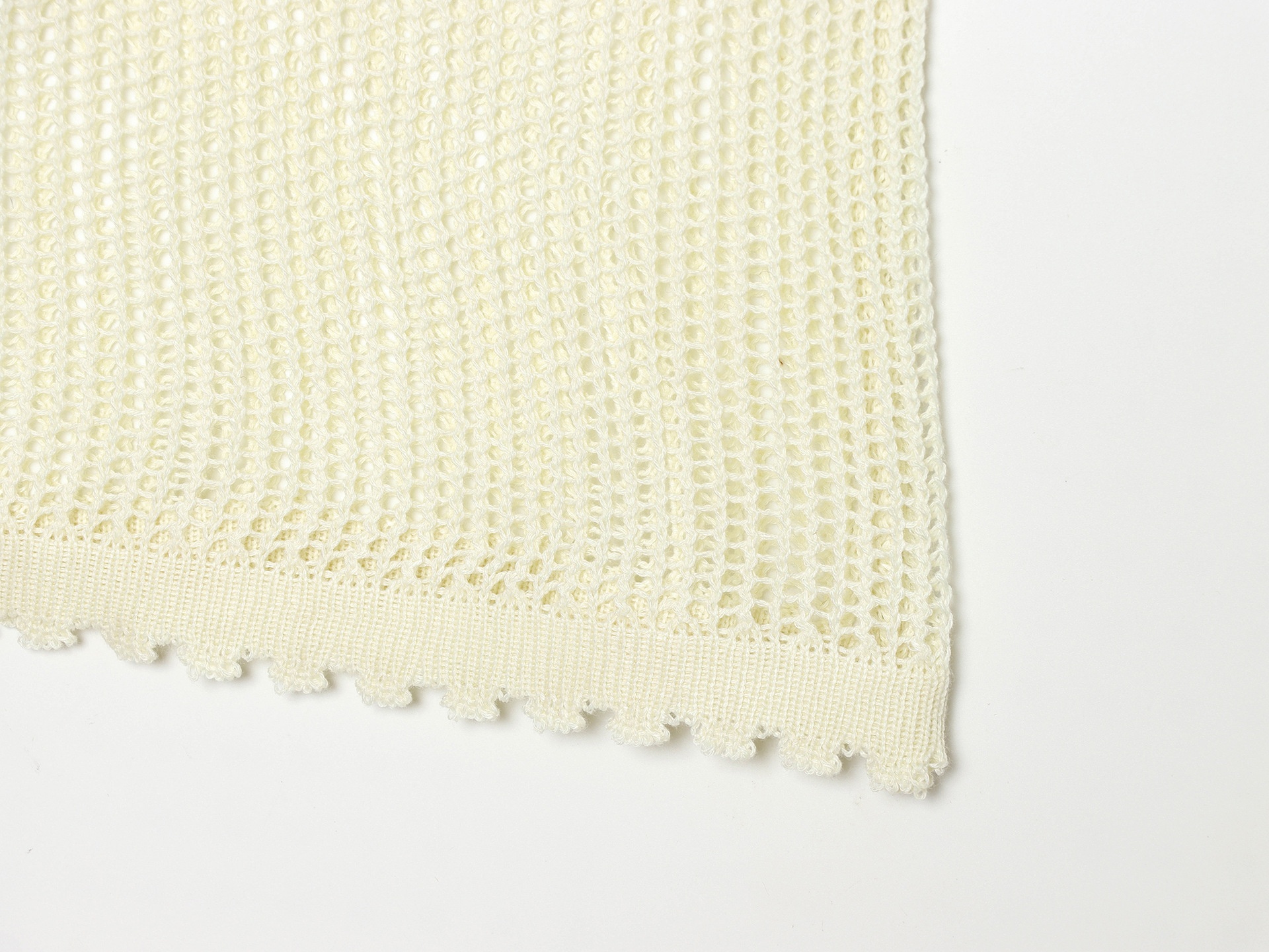 Top senza maniche a righe in maglia - Maglione comodo con volant